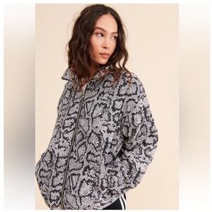 Urban Outfitters Snake Print Bomber Jacket Full Zip Mock Neck Womens Size Medium